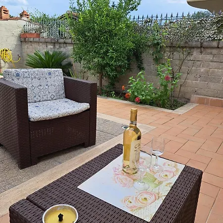 Tor Vergata Con Giardino *