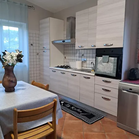 Apartment Tor Vergata Con Giardino Rome
