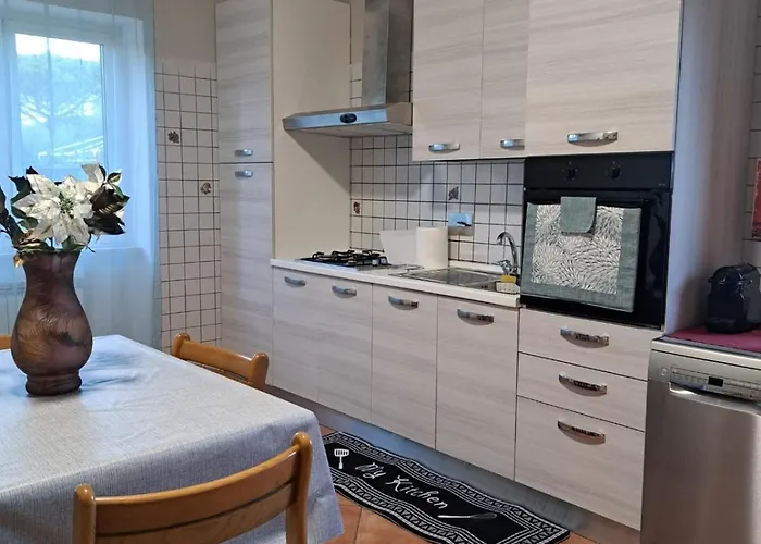 Appartamento Tor Vergata Con Giardino Roma